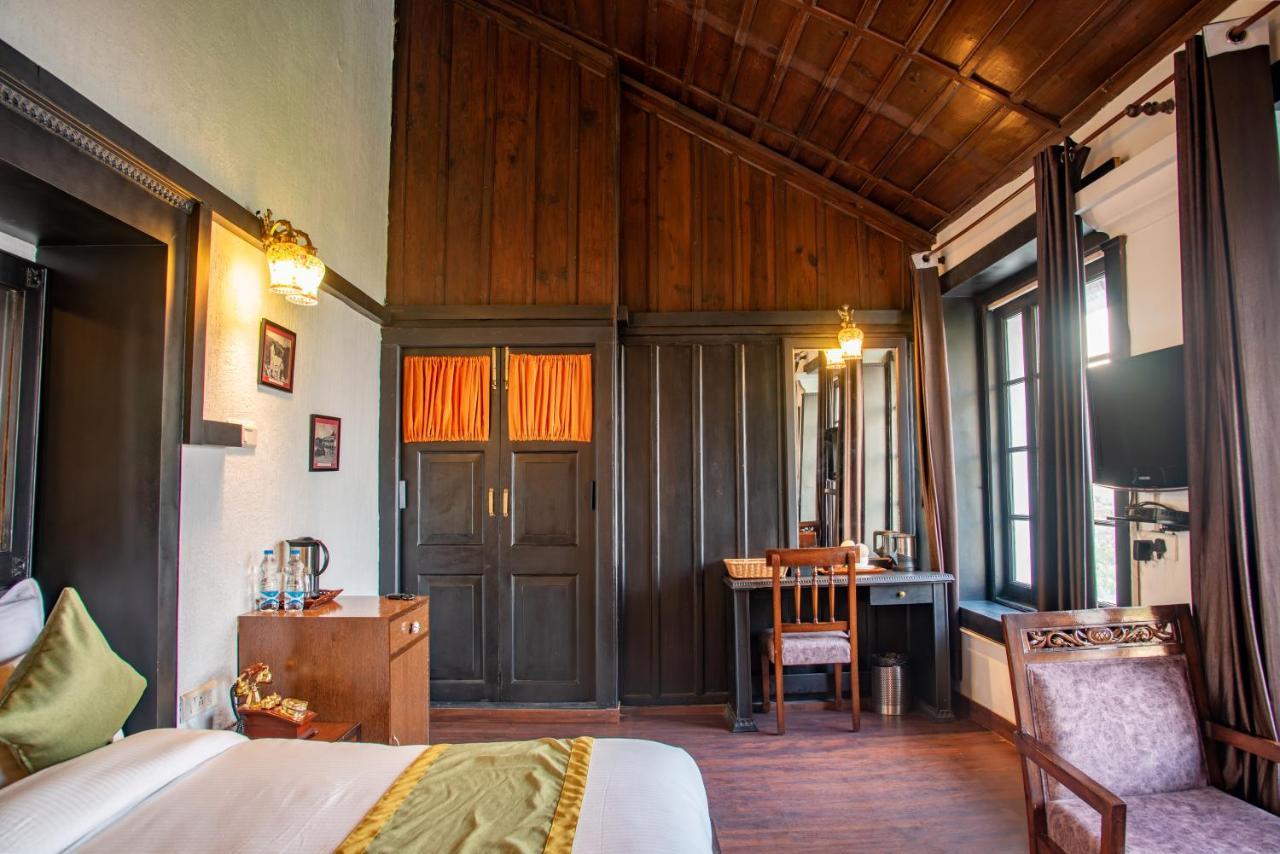 מלון מוסורי Ilbert Manor מראה חיצוני תמונה
