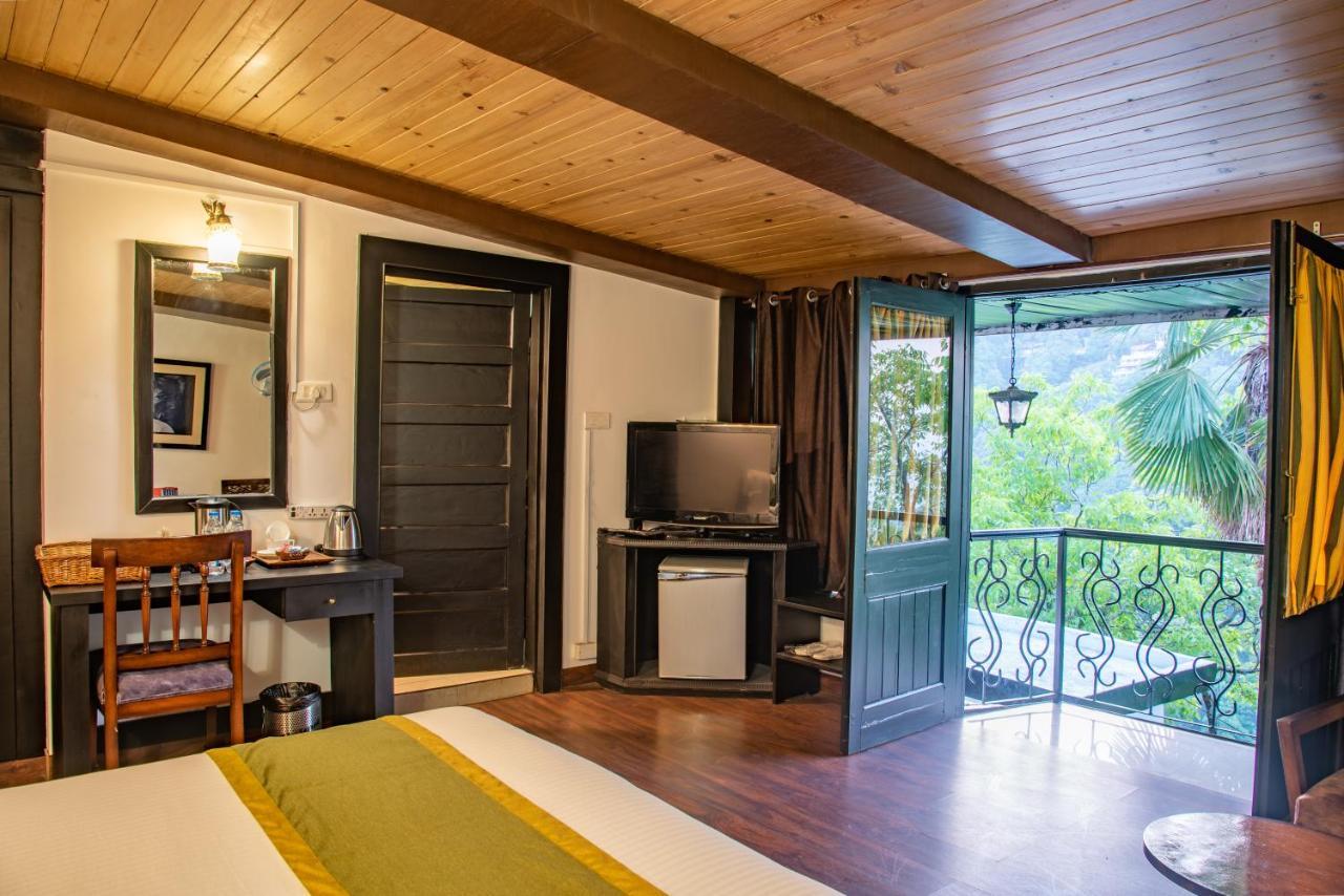 מלון מוסורי Ilbert Manor מראה חיצוני תמונה