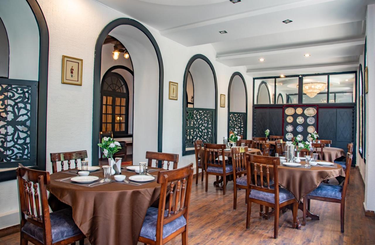 מלון מוסורי Ilbert Manor מראה חיצוני תמונה