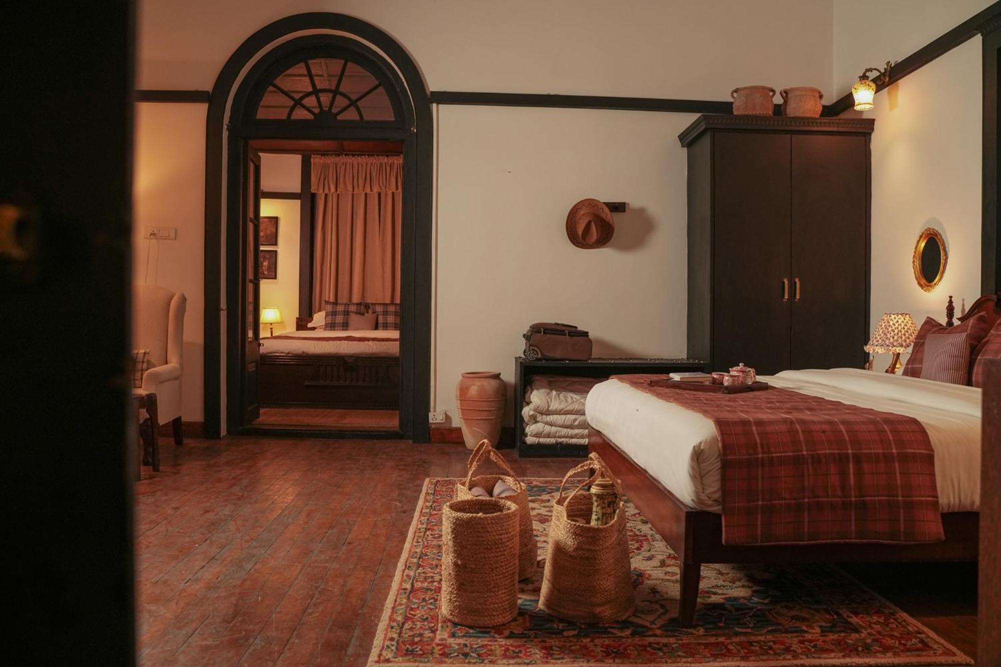 מלון מוסורי Ilbert Manor מראה חיצוני תמונה