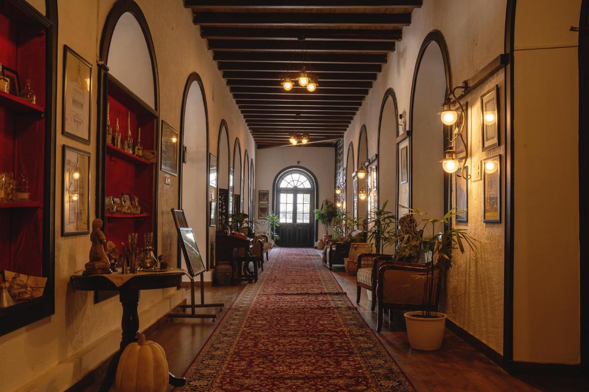מלון מוסורי Ilbert Manor מראה חיצוני תמונה