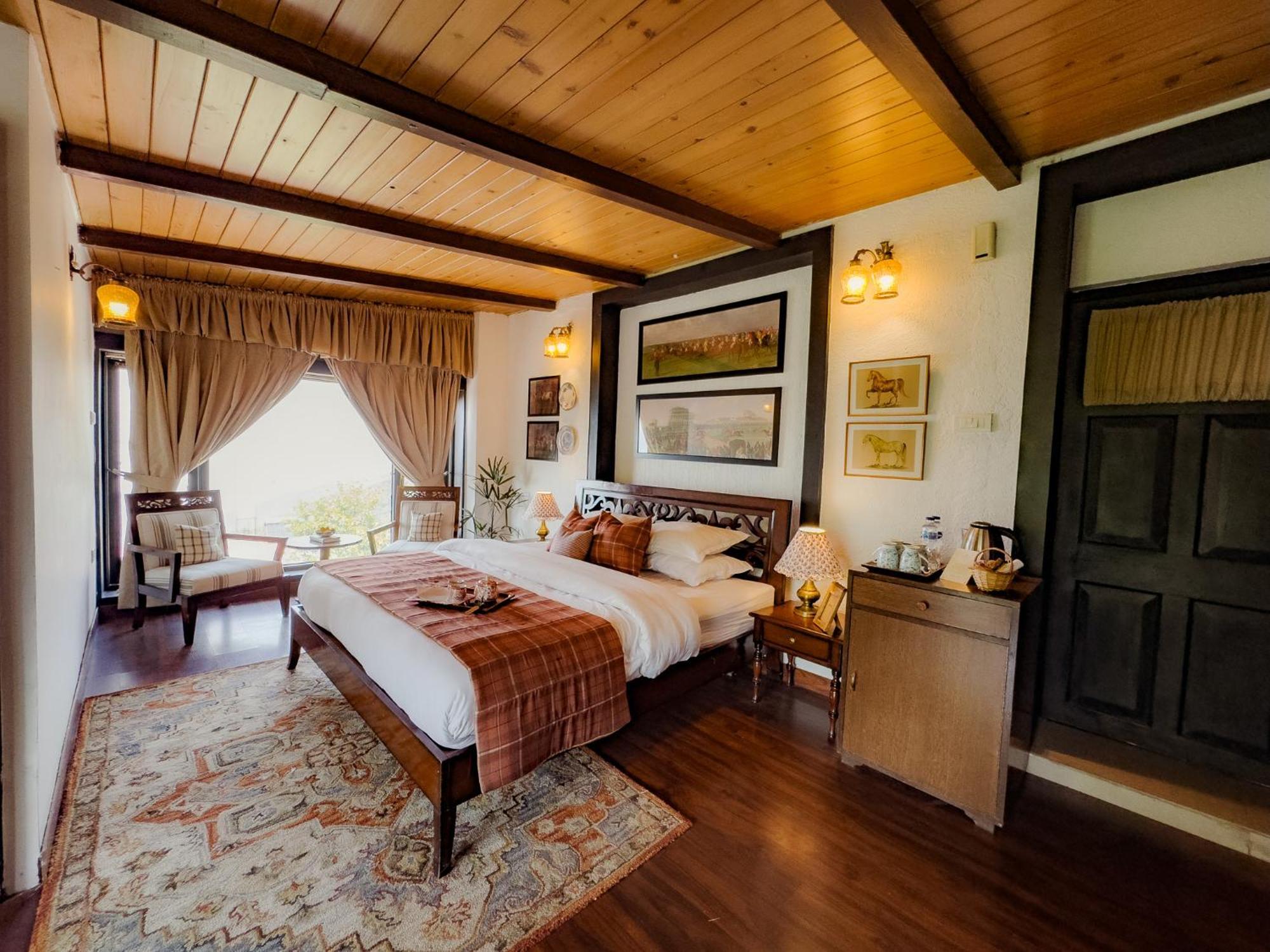 מלון מוסורי Ilbert Manor מראה חיצוני תמונה