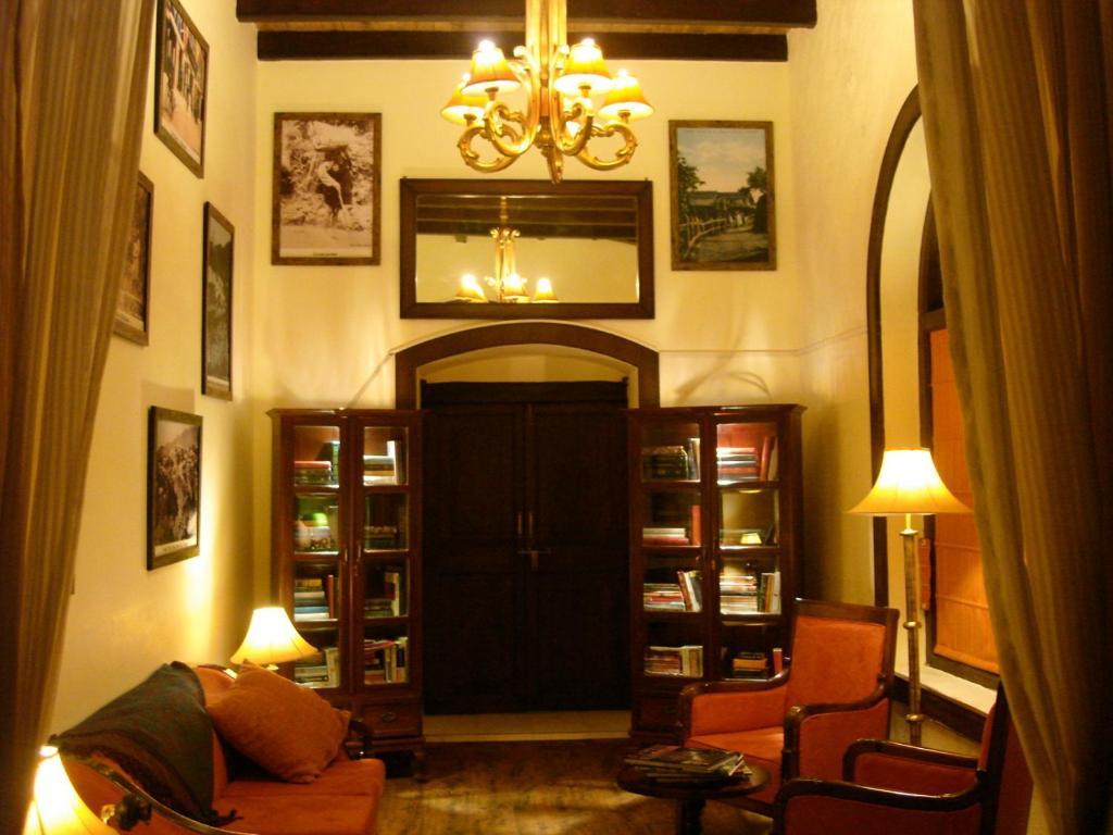 מלון מוסורי Ilbert Manor מראה חיצוני תמונה